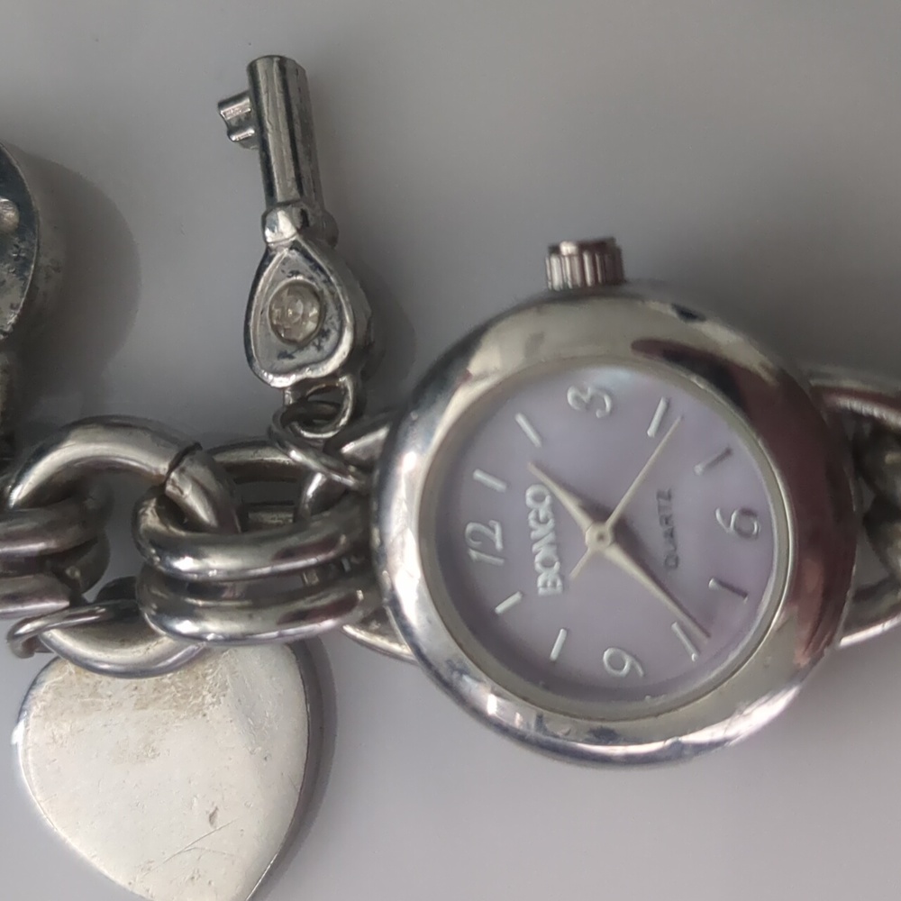 Bongo Charm Watch - Picture 2 of 5